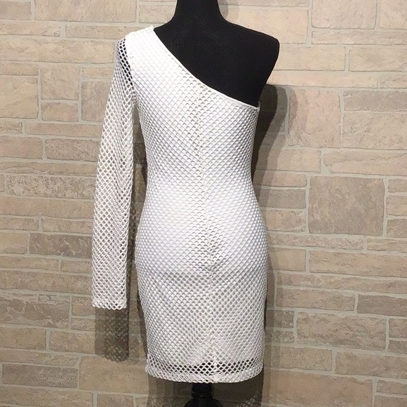 Forever 21 - Sz M - white one sleeved mesh dress - Picture 5 of 6